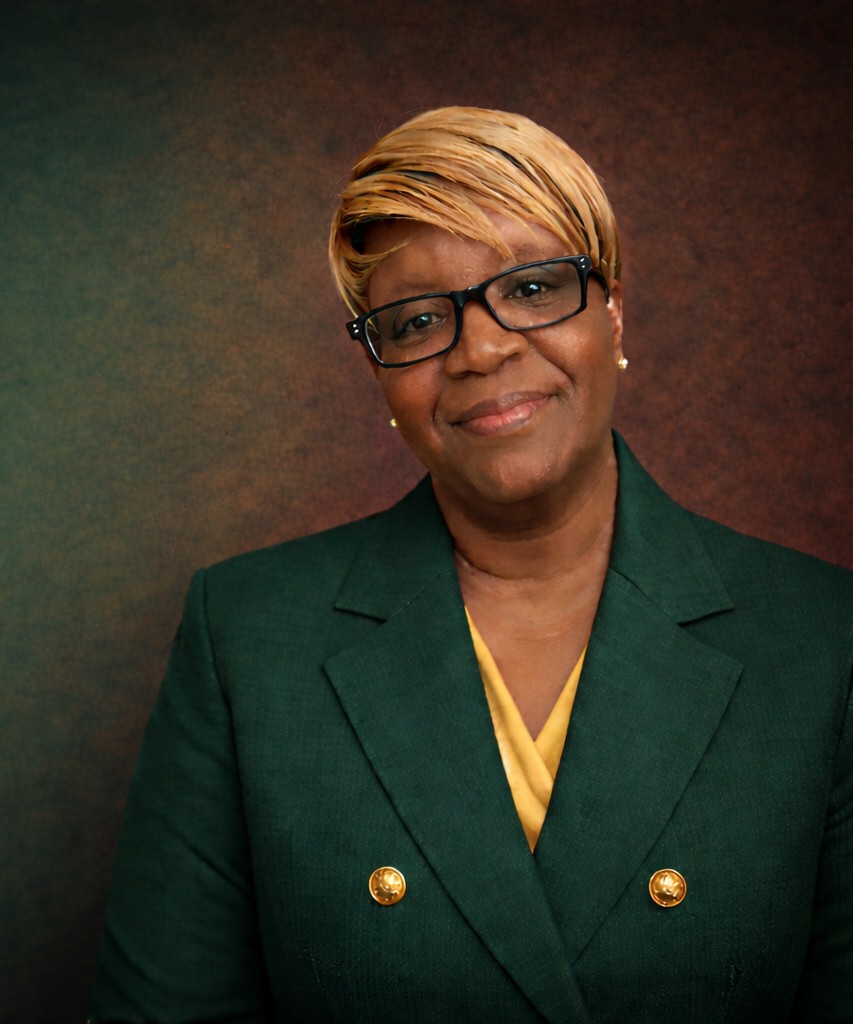 Glenda Warren, Licensed Insurance Broker